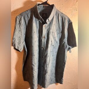 Prana Light Blue Chambray Denim Casual Button Down Shirt cactus design L